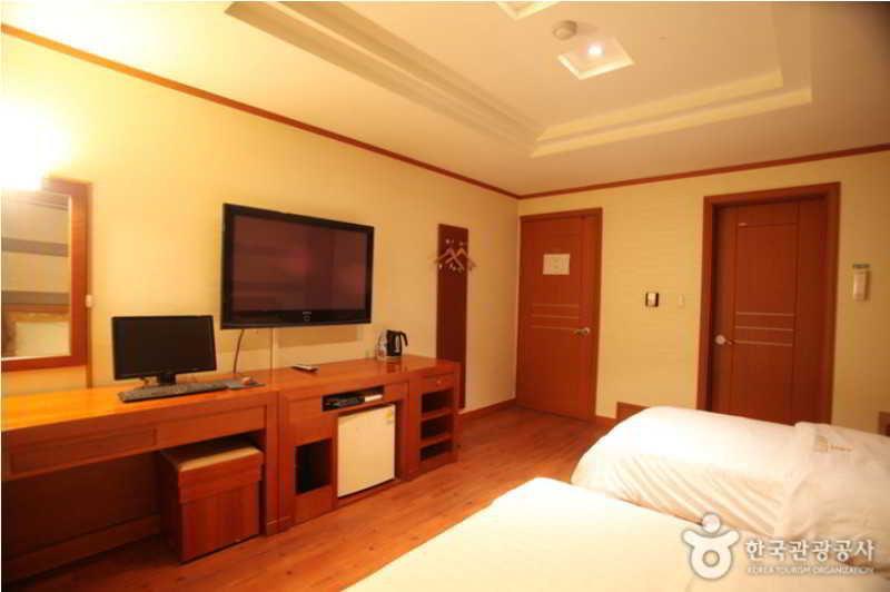 Hotel Noblesse, Yeoksam Seoul Eksteriør billede