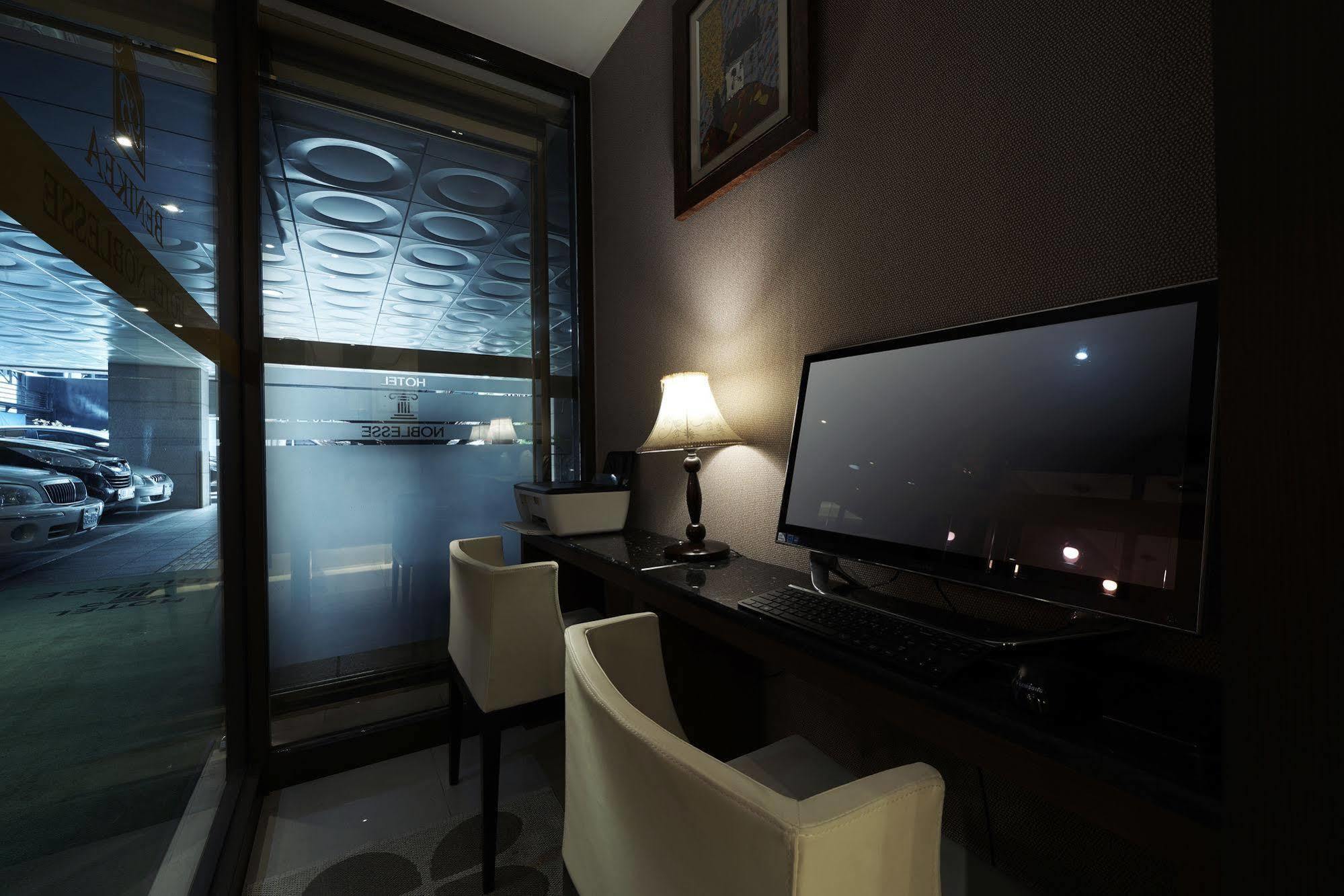 Hotel Noblesse, Yeoksam Seoul Eksteriør billede